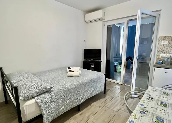 Il Gattino Di Porto 3 - Veranda Piscina * Imperia